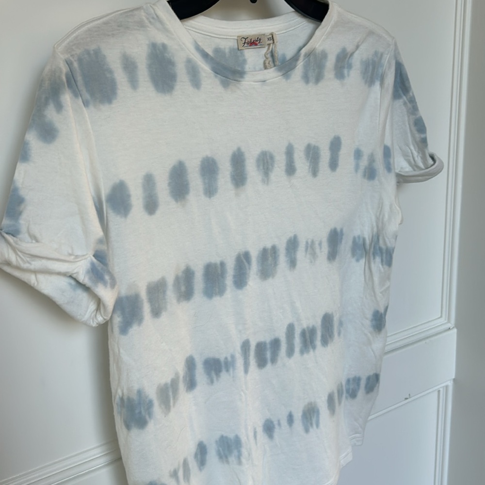 Faherty Zuma Cloud Cotton T shirt Breaker Tie Dye Blue Color Short Sleeve XS - Picture 4 of 7